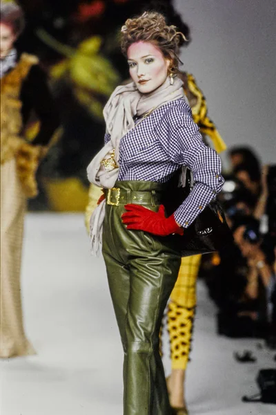 Look 31